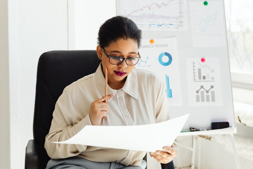 Business Insights That Help Readers Navigate a Fast-Moving World